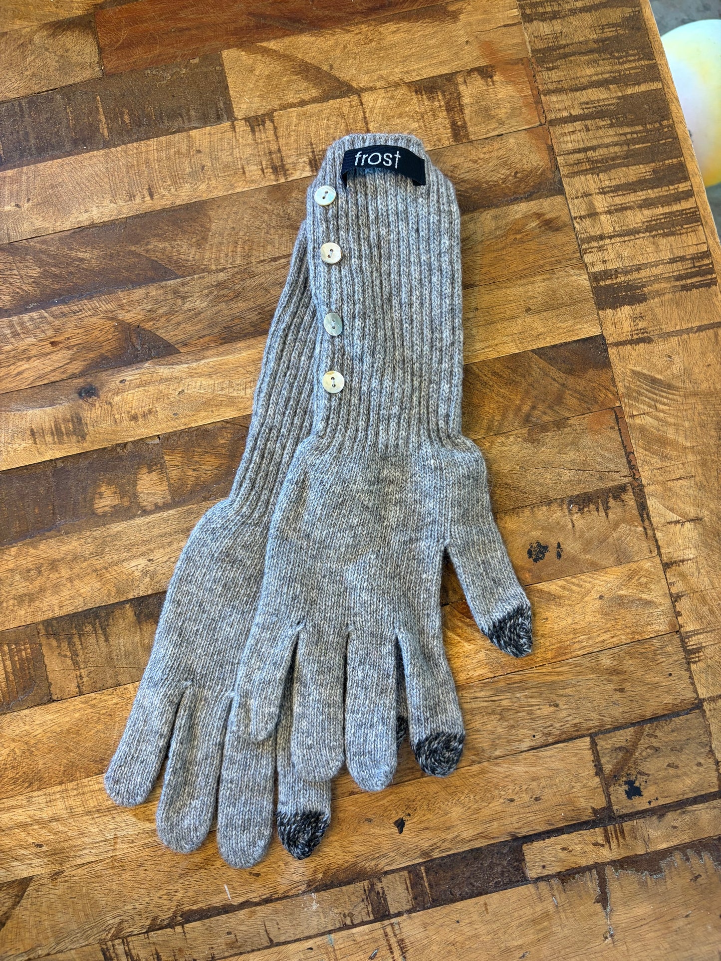 Grey Frost Gloves